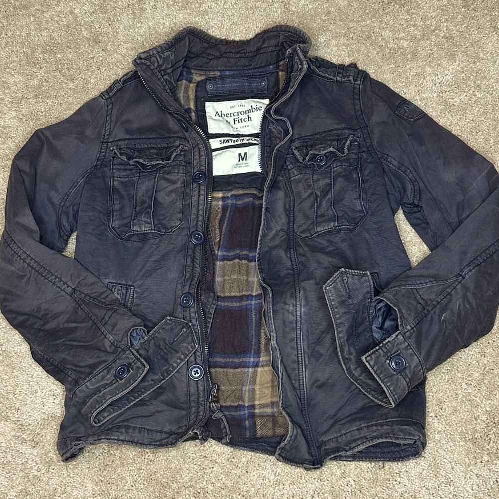 Abercrombie and Fitch Vintage Sawtooth Coat with flannel lining. Size Medium